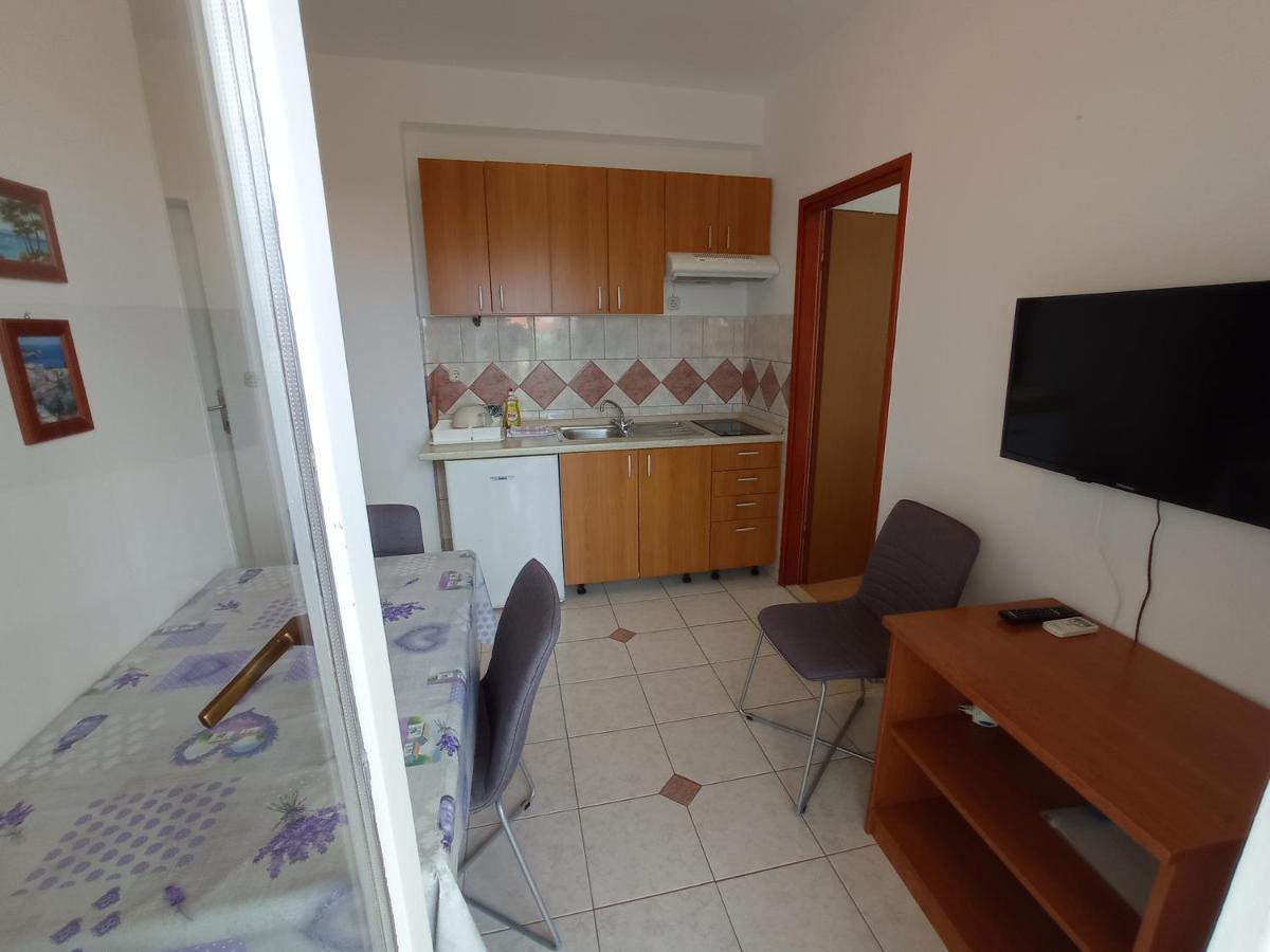 Apartments Vodopija 300M To The Beach Sveti Filip i Jakov Exterior foto