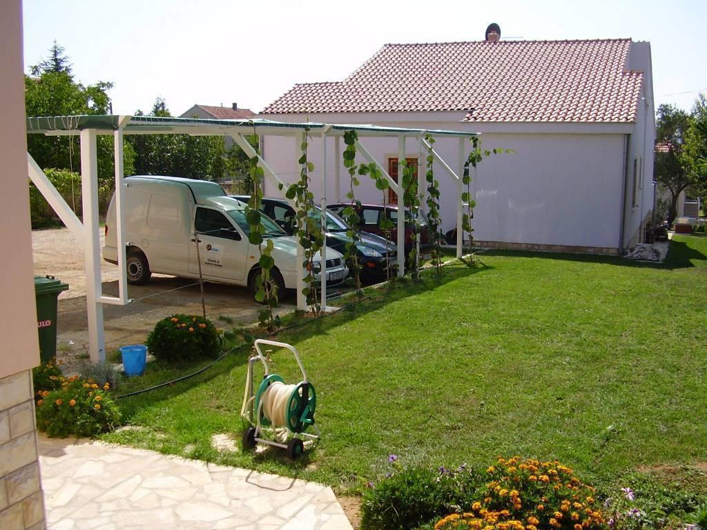 Apartments Vodopija 300M To The Beach Sveti Filip i Jakov Quarto foto