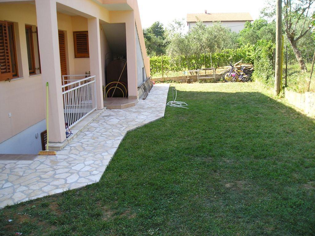 Apartments Vodopija 300M To The Beach Sveti Filip i Jakov Exterior foto