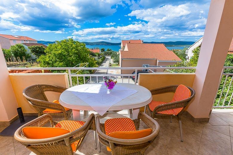 Apartments Vodopija 300M To The Beach Sveti Filip i Jakov Exterior foto